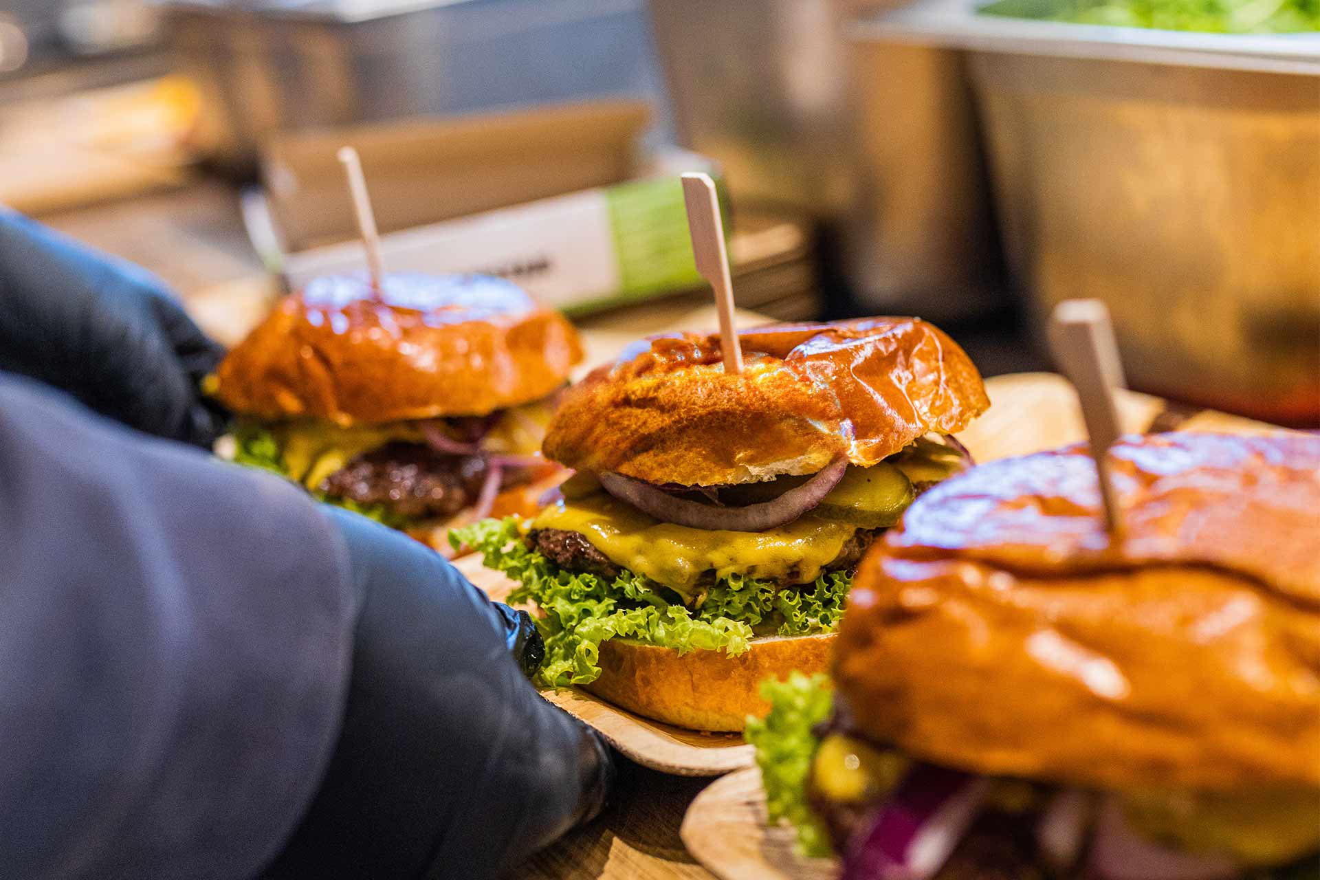 FOODTRUCK mieten in DORTMUND ⇒von EVENT Safari